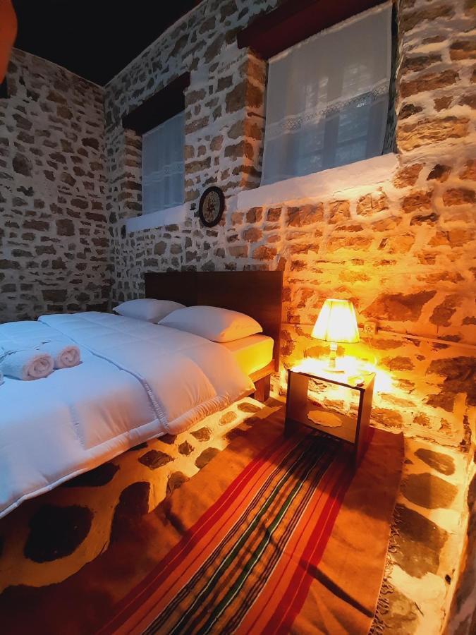 Gorica'S Bridge Hotel Berat Eksteriør billede