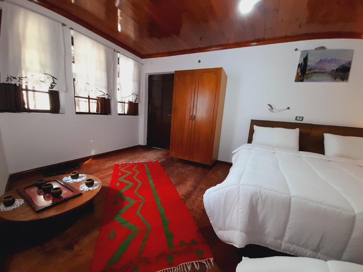 Gorica'S Bridge Hotel Berat Eksteriør billede