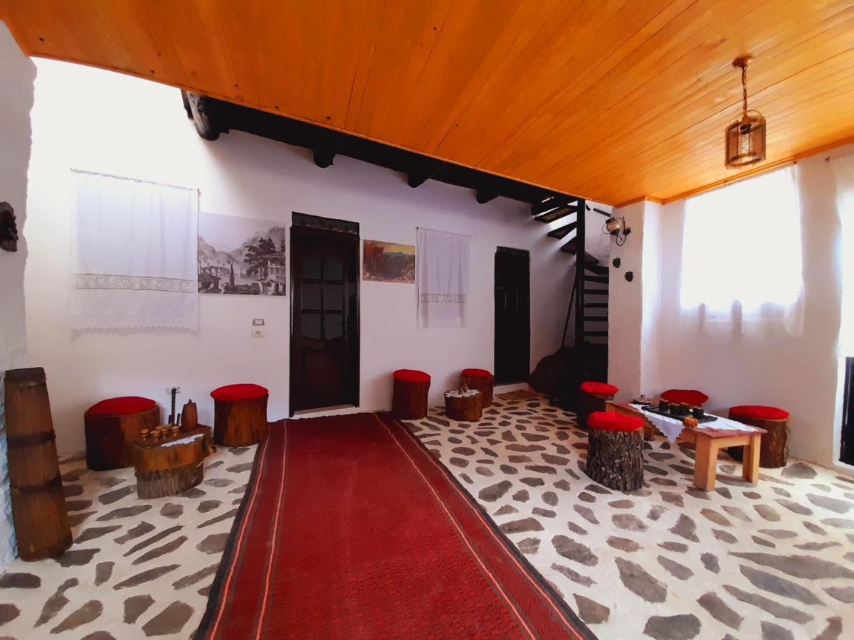 Gorica'S Bridge Hotel Berat Eksteriør billede