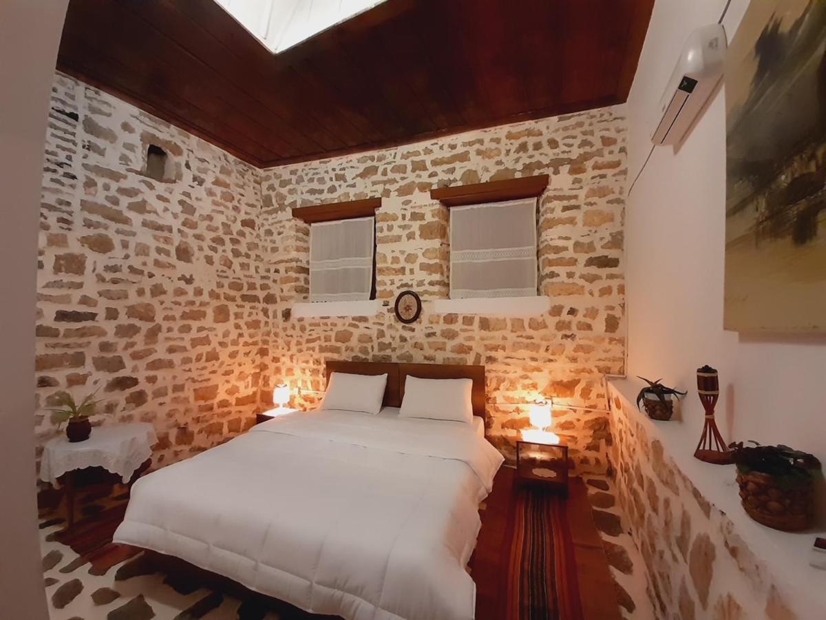 Gorica'S Bridge Hotel Berat Eksteriør billede