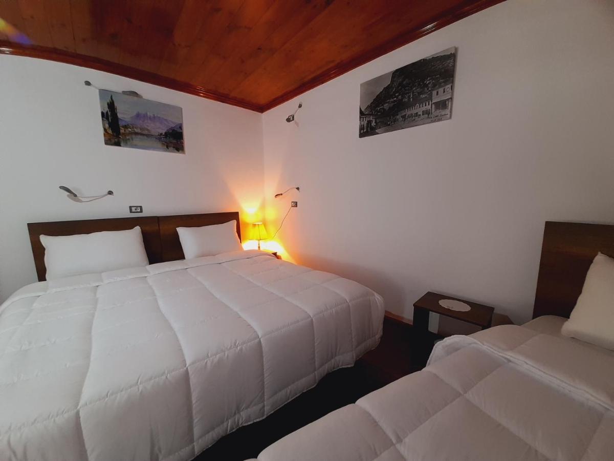 Gorica'S Bridge Hotel Berat Eksteriør billede
