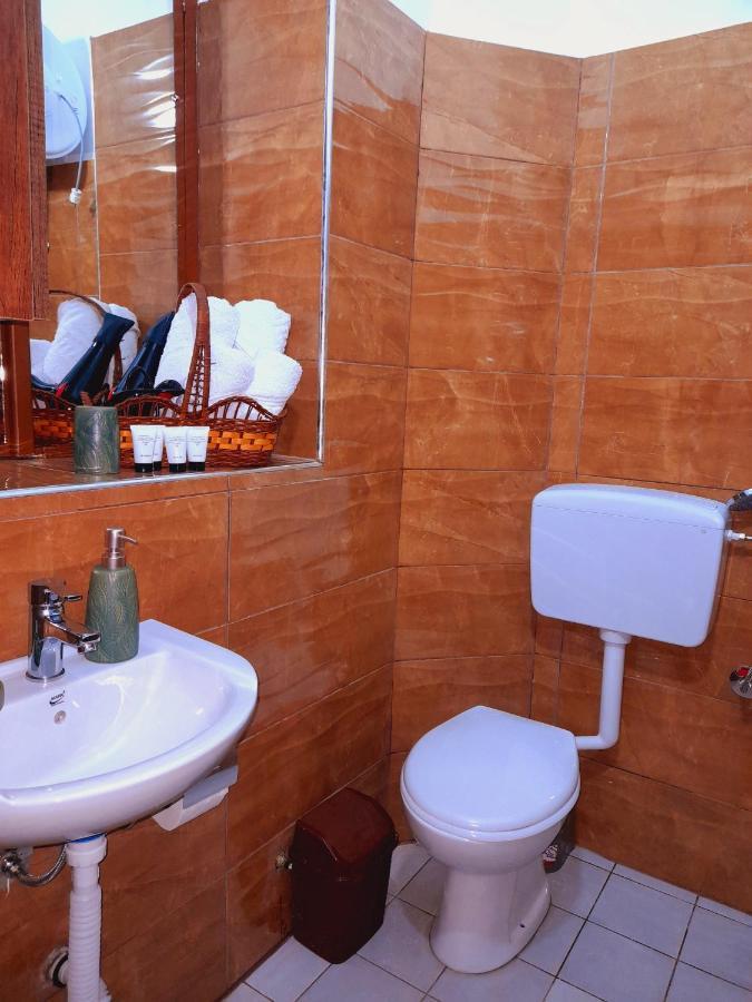 Gorica'S Bridge Hotel Berat Eksteriør billede