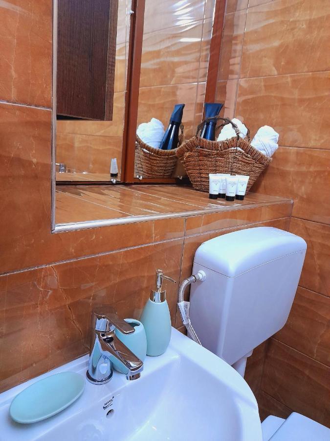 Gorica'S Bridge Hotel Berat Eksteriør billede