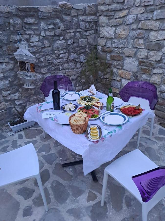 Gorica'S Bridge Hotel Berat Eksteriør billede
